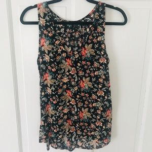 Express Sleeveless Blouse